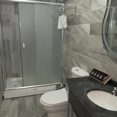 Isle 2* איסטמבול